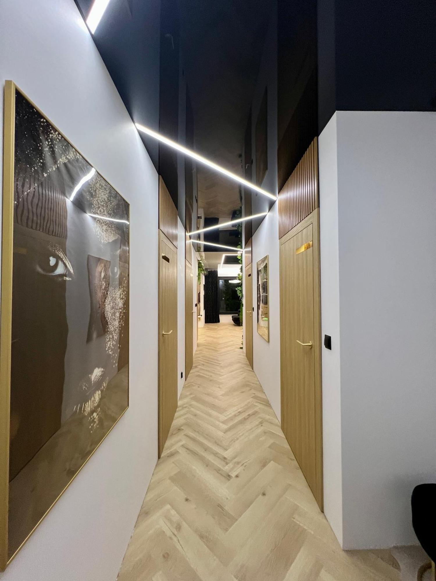 Vip Gold Warszawa Parking Free *